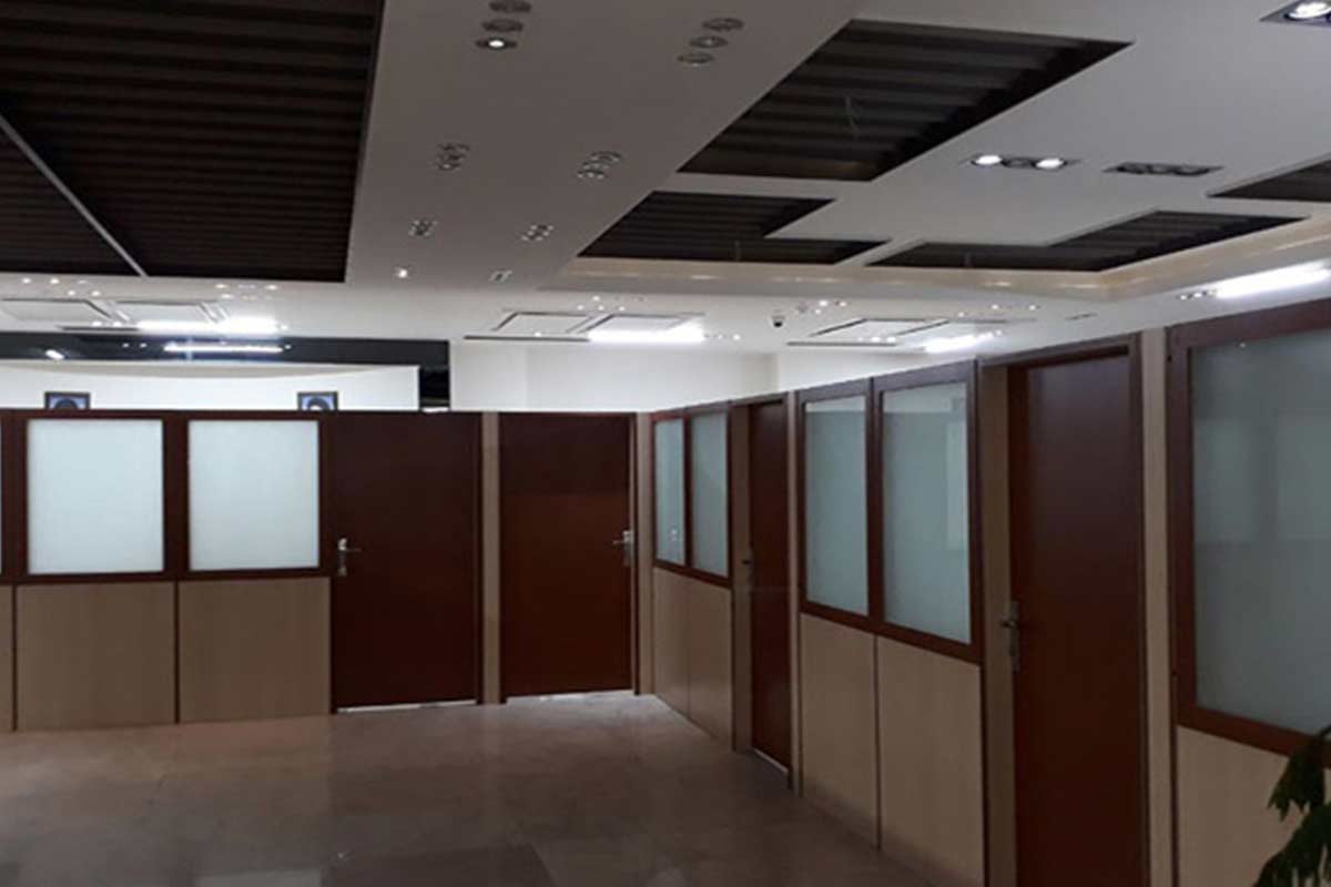 عکس پارتیشن اداری کوتاه